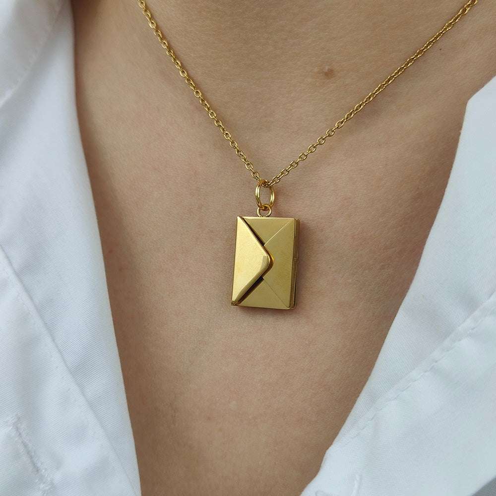Collier Enveloppe doré "I Love You" - Pendentif Message Secret